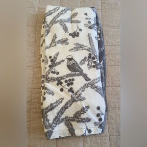 Brand New Cynthia Rowley Kitchen Towels!
